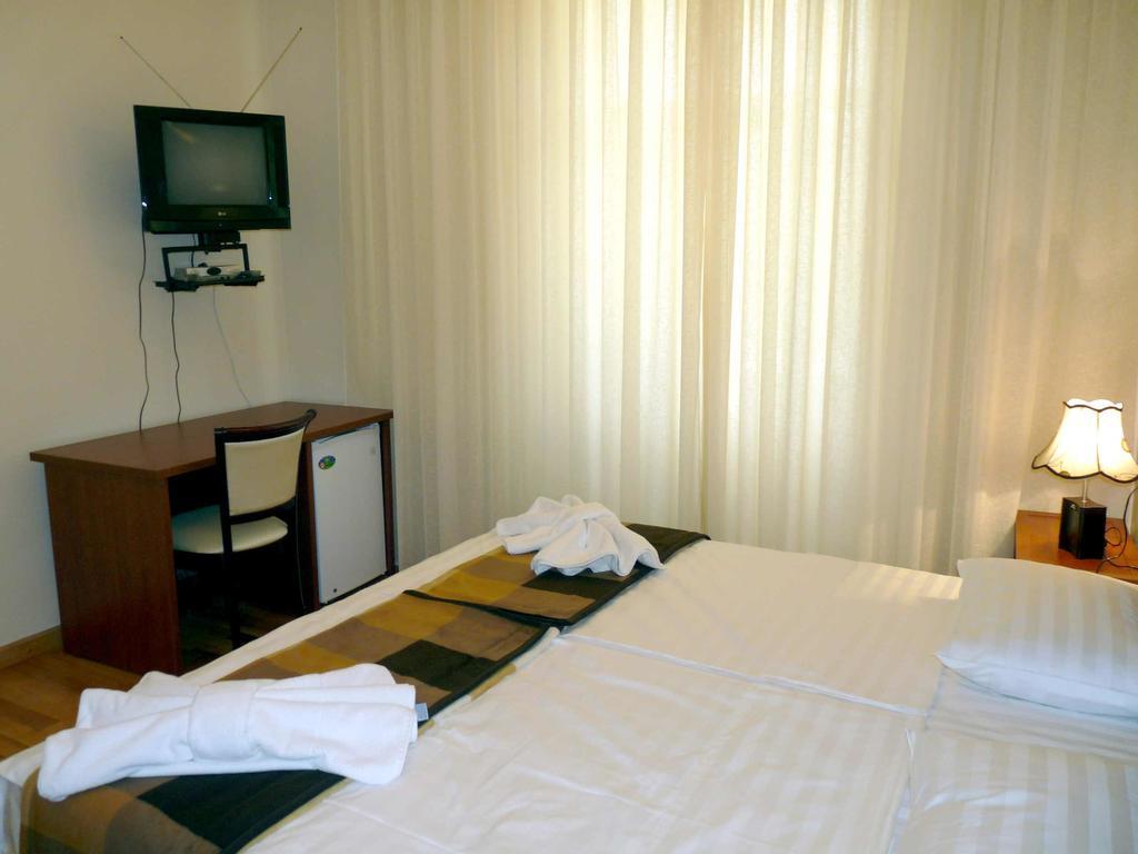 Hotel Royal Tbilisi Ruang foto