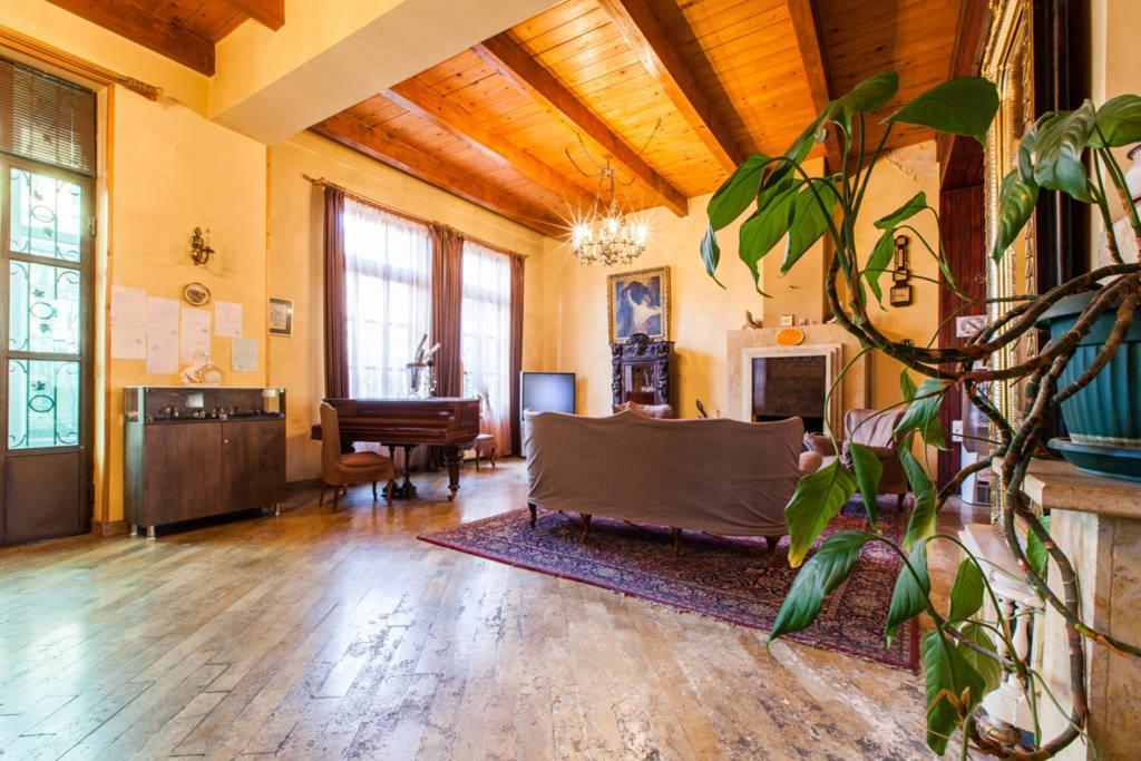 Hotel Royal Tbilisi Bagian luar foto