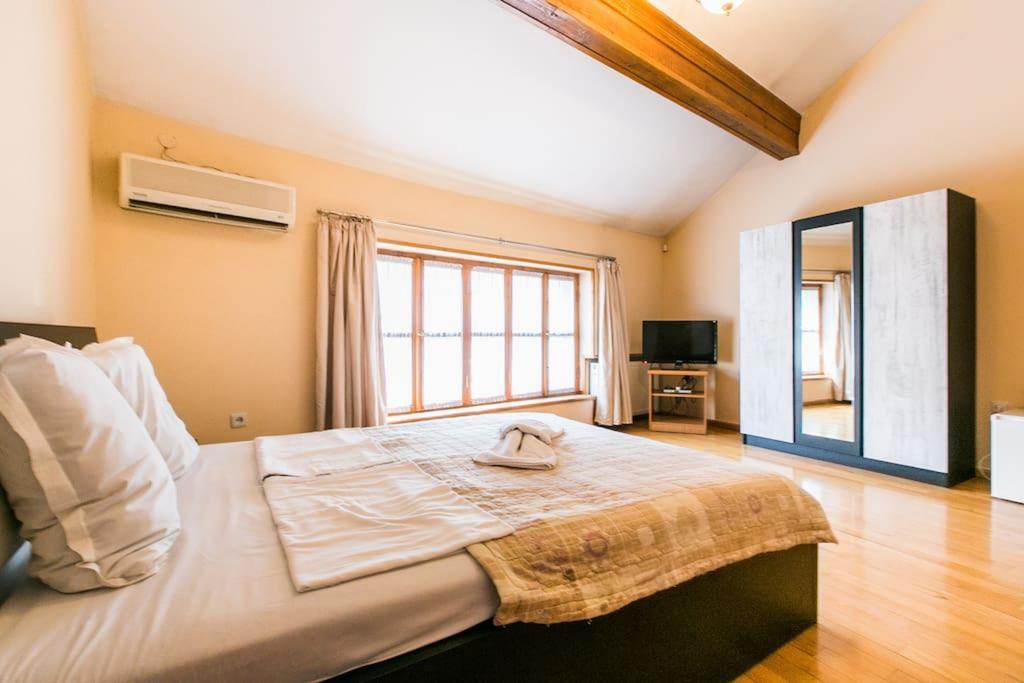 Hotel Royal Tbilisi Bagian luar foto